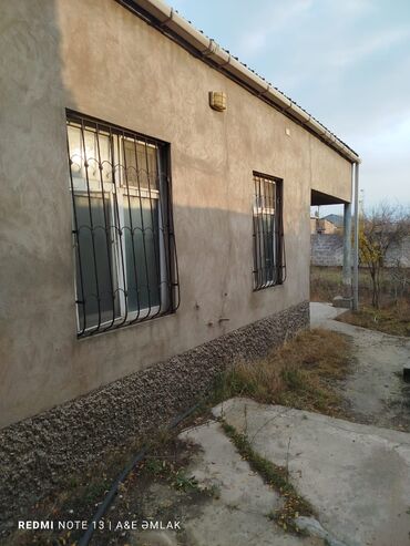 Həyət evləri və villaların satışı: 3 otaqlı, 70 kv. m, Kredit yoxdur, Orta təmir — 4
