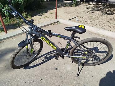 İdman velosipedləri: Velosiped – Adidas brendli dağ/şəhər tipli model.26 ligdi.Kecen il — 2