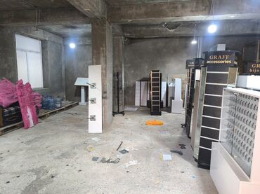 Mağazalar: Nesimi metrosunda Heyder Mescidinin yaxınlığında 80 kv metr ANBAR — 8