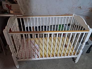 çilek beşik: Ağ rəngli taxta beşik - Material: möhkəm taxta, dairəvi frezəli — 4