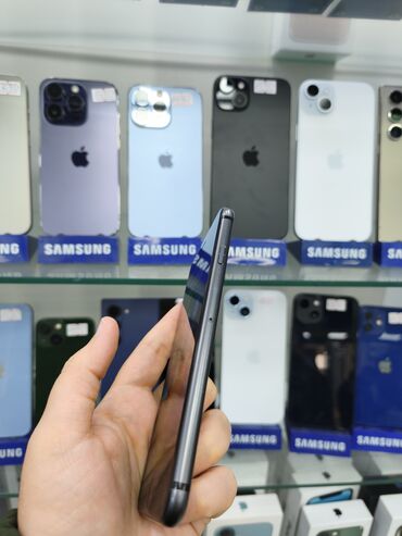 Apple iPhone: IPhone 8, 256 GB, Qara — 8