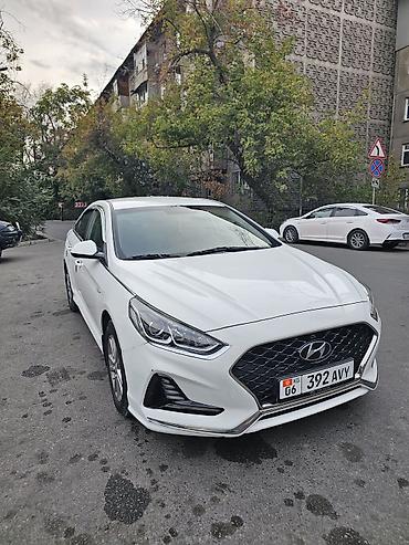 Продажа авто: Hyundai Sonata: 2021 г., 2 л, Автомат, Газ, Седан — 2