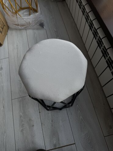 Пуфики: Повторно поступили стул пуфики,,,качество очень высокая,,,ткань — 9