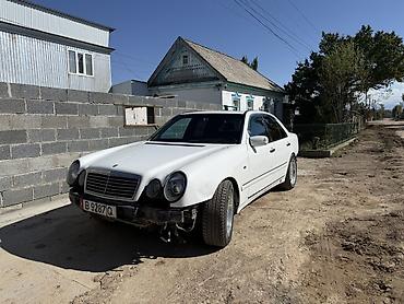 помпа гольф 2: Mercedes-Benz E-Class: 1996 г., 4.2 л, Автомат, Бензин, Седан — 10