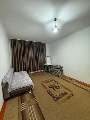 1 к псо собственник: 1 комната, 36 м², Индивидуалка, 12 этаж, Старый ремонт