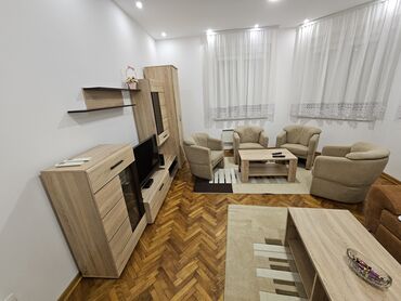 Dugoročni najam stanova: 3 sobe — 26