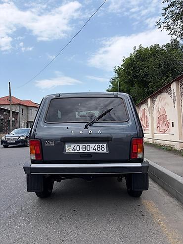 195 50 16: Lada Niva Legend, 3 qapılı SUV, tünd boz rəng. - Tam ötürücülü (4x4) — 4