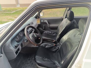 Skoda: Skoda Felicia: 1.9 l | 2000 г. 200000 km Hečbek — 3