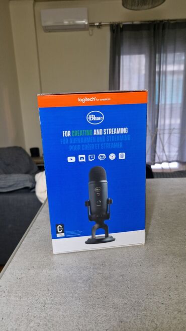 Ήχος: Blue Yeti Microphone With Pop Filter
Original Package
used a few times