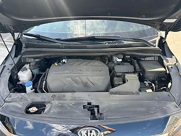 221 w221: Kia Carnival: 2019 г., 2.2 л, Автомат, Дизель, Минивэн — 8