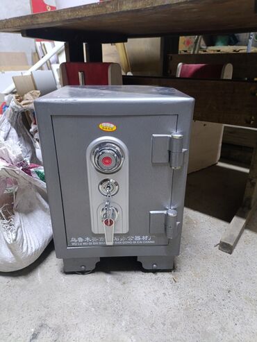 сейфы для оружия: Песочный сейф, Новый, Самовывоз