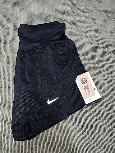 delije sever duks: NIKE Flow Dri-FIT 2-in-1 Running Shorts
Women vel. S NOVO
IF7518 010 — 10