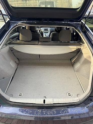 Toyota: Toyota Prius: 2015 г., 1.8 л, Вариатор, Гибрид, Хэтчбэк — 5