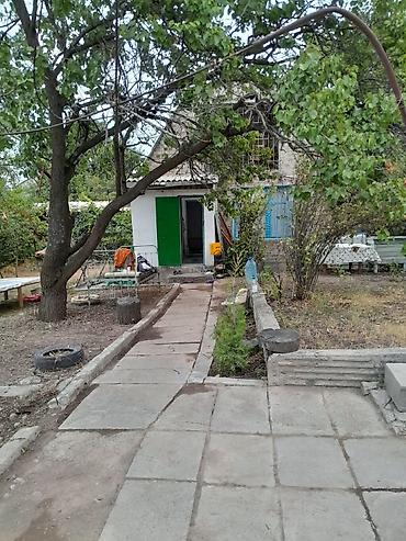 двора: Срочно продаётся дачный дом с участком в дачном товариществе "Горное" — 1