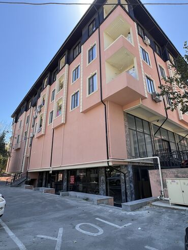 Qarajlar: Təcili obyekt satılır və ya arendaya verilir. Qeyd olunan qiymət 1 kv