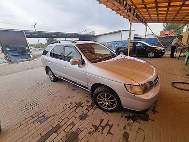 внедорожник ниссан: Nissan R Nessa: 1998 г., Кроссовер — 6