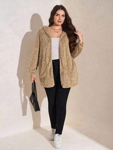 Džemperi, kardigani: Cena 2900din Vel 0XL,1XL,2XL,3XL,4XL Poručuje se, isporuka za nedelju — 12