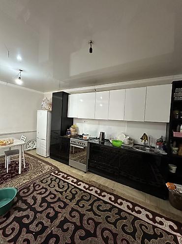 Продажа коттеджей и домов: СРОЧНО ПРОДАЕТСЯ!!! Район: Ак ордо 2 Участок: 4.25 Площадь: 130м2 — 9