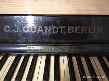 пианин: Продаю пианино антиквариат CJ Quandt, Berlin, Германия, состояние — 3