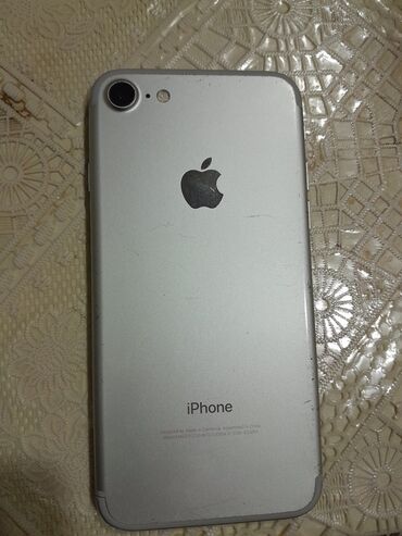 ikinci el ayfon 7: IPhone 7, 32 GB, Gümüşü, Barmaq izi