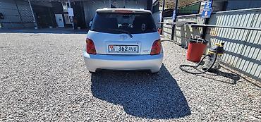 e2 byd: Toyota Ist: 2002 г., 1.3 л, Автомат, Бензин — 4