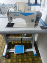 скуп ноутбуков: Швейная машина Jack, Электромеханическая, Полуавтомат