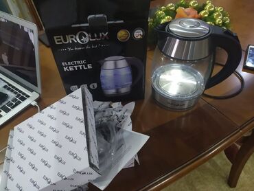 Termopotlar: Eurolux brendinin cayniki icinde iwiq yanir tezedi ve oz qutusundadi