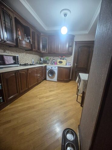 Uzunmüddətli kirayə mənzillər: Biləcəri qəsəbəsi,Avtovağzal metrosuna yaxın,R.İsmayılov küçəsi,Köhnə — 9