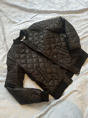 демисезон курточка турция: Продаю куртку ) размер 42-44 Состояние идеальное Удобная куртка
