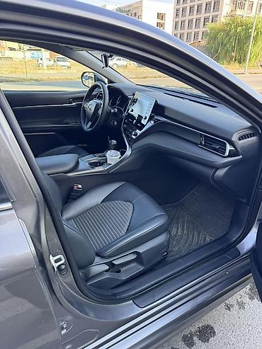 rd 1: Toyota Camry: 2021 г., 2.5 л, Автомат, Бензин, Седан — 4
