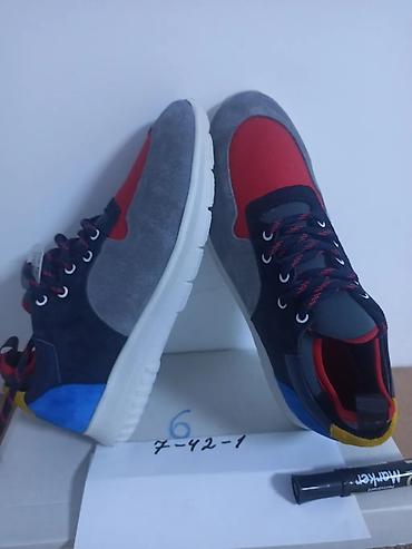 Кроссовки и спортивная обувь: Распродажа остатков очень удобных в ношении ботасов из натуральной — 13