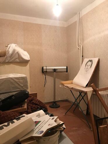 Digər kommersiya daşınmaz əmlakı: Yasamalda 5 mertebeli binanın 1-ci mərtəbəsində yerləşən ümumi sahəsi — 6