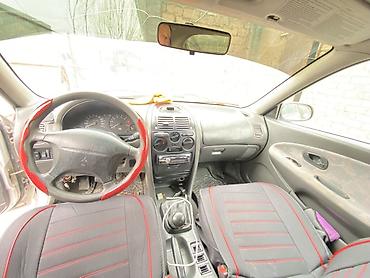 Mitsubishi: Mitsubishi Carisma: 1995 г., 1.8 л, Механика, Бензин, Седан — 7