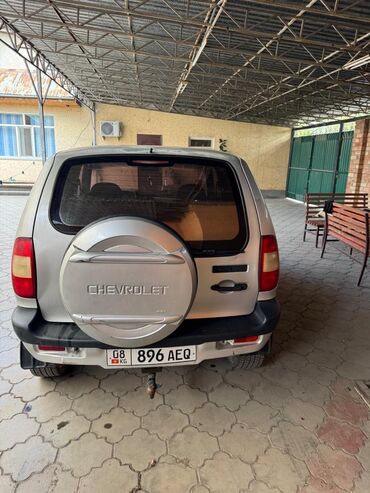 жигули карбюратор: ВАЗ (ЛАДА) 4x4 Нива: 2004 г., 1.7 л, Механика, Бензин, Внедорожник