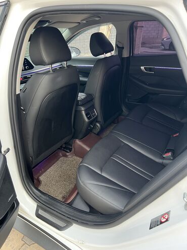 Hyundai: Hyundai Sonata: 2019 г., 2 л, Автомат, Газ, Седан — 11