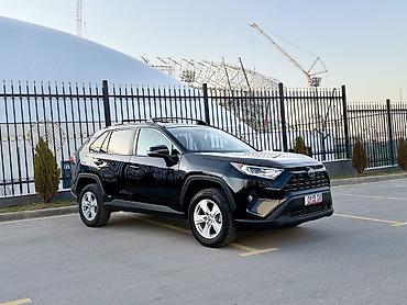 Toyota: Toyota RAV4: 2021 г., 2.5 л, Автомат, Гибрид, Кроссовер — 2