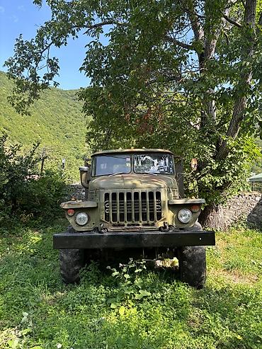 ural satılır: Ural 4320 satılır. TƏCİLİ SATİLİR Maşın işlək vəziyyətdədir. Üzərində — 1