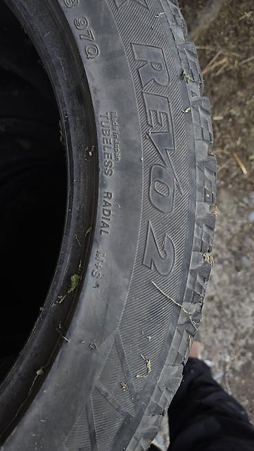 Шина Bridgestone Blizzak REVO 2 - Тип: бескамерная (TUBELESS)
