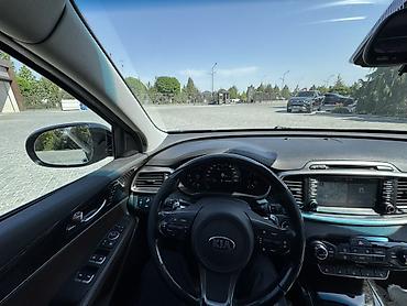 соренто: Kia Sorento: 2017 г., 2 л, Автомат, Дизель, Кроссовер — 10