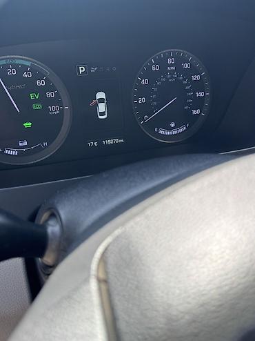 купить хюндай гибрид: Hyundai Sonata: 2016 г., 2 л, Автомат, Гибрид, Седан — 5