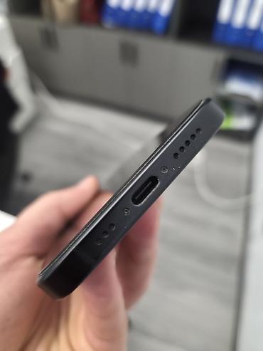 iphone 15 black: IPhone 15, Qara, Face ID — 6