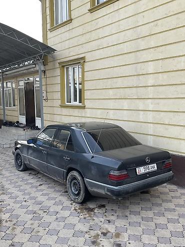 Mercedes-Benz: Mercedes-Benz E-Class: 1990 г., 2.3 л, Механика, Бензин, Седан — 4