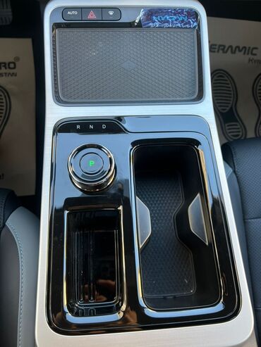 Другой электротранспорт: Электромобиль (кросс‑минивэн) белого цвета. Основные особенности: - — 3