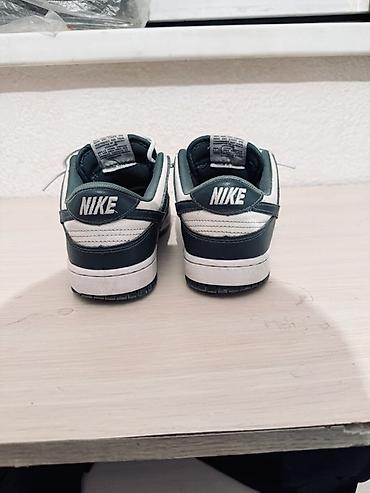 Кроссовки и спортивная обувь: Мужские кроссовки, 39.5, Nike, Б/у, Платная доставка — 2