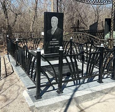 Ритуальные услуги: Изготовление памятников, Изготовление оградок, Изготовление крестов | Гранит, Металл, Мрамор | Установка, Оформление — 14