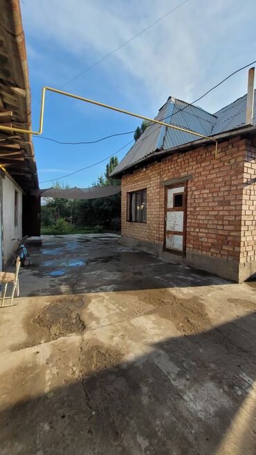 продаю дом новопавлофка: Үй, 75 кв. м, 4 бөлмө, Кыймылсыз мүлк агенттиги, Эски ремонт
