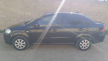 baic azerbaijan: Chevrolet Aveo sedan – qara rəng, Azərbaycan nömrə nişanı 99-CH-962 — 3