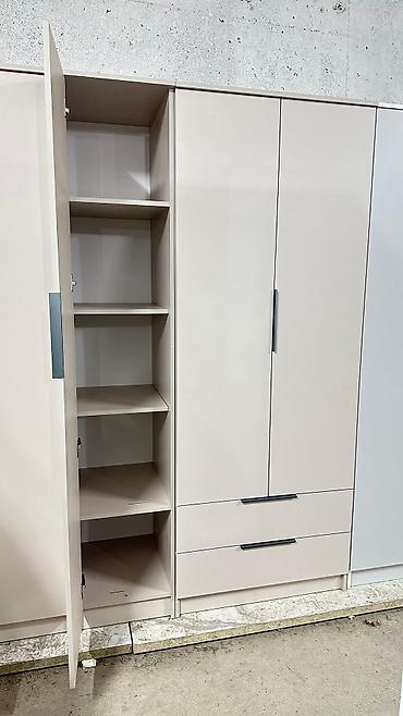 Шифоньеры, шкафы для одежды: Качество на первом месте! Прослужит вам долгие годы! Трехдверный шкаф — 11