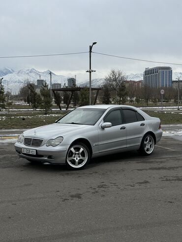 Mercedes-Benz: Mercedes-Benz C-Class: 2001 г., 2 л, Автомат, Бензин, Седан