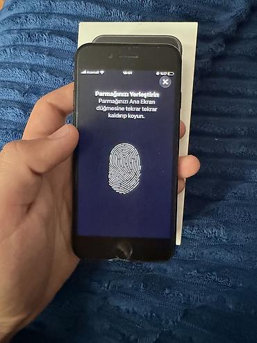 Apple iPhone: IPhone SE 2020, 64 GB, Qara, Barmaq izi — 11